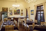 Exitoso Restaurante Argentino en San Miguel