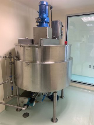 laboratorio-farmaceutico-2_1725040277.jpg